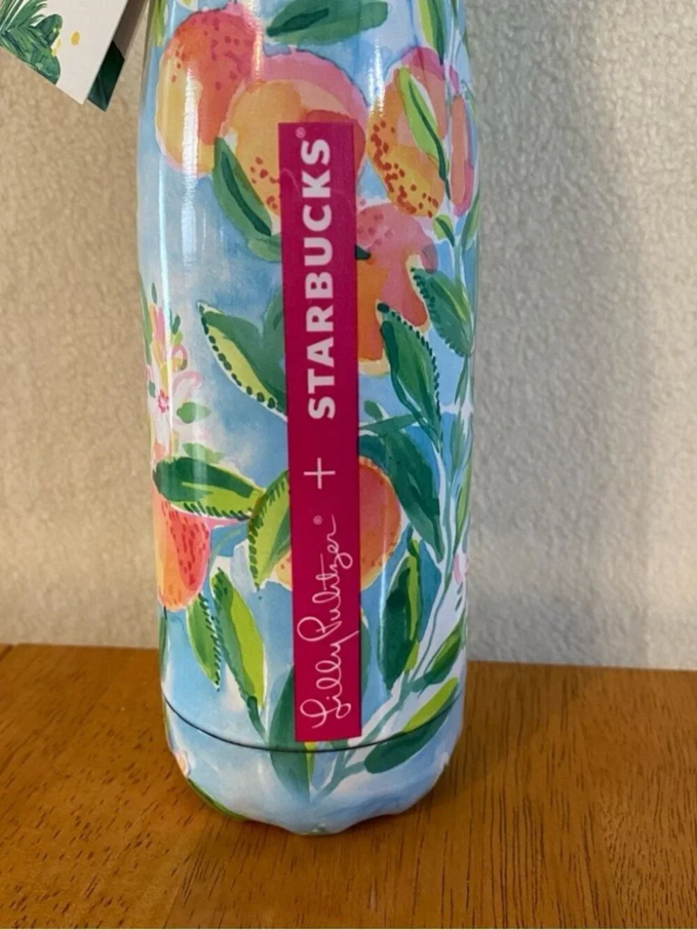 NWT Lilly Pulitzer x Starbucks x S'well 17oz metal bottle Fresh Squeezed